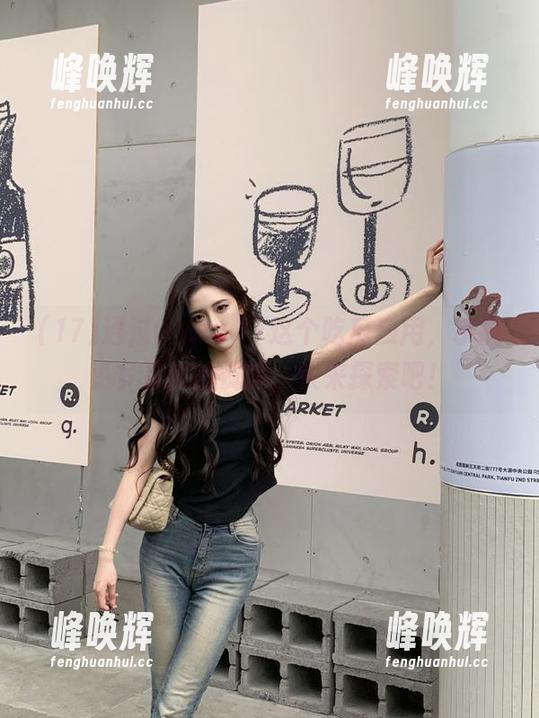 通过www.17这个吃瓜应用，掌握更多有趣的资源，快来探索吧！