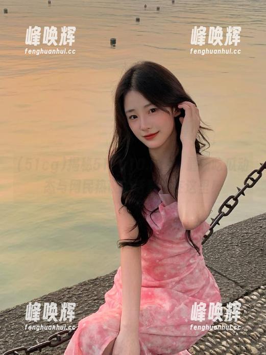 揭秘51cg10.fun：最新吃瓜动态与网民热议的话题全在这里！