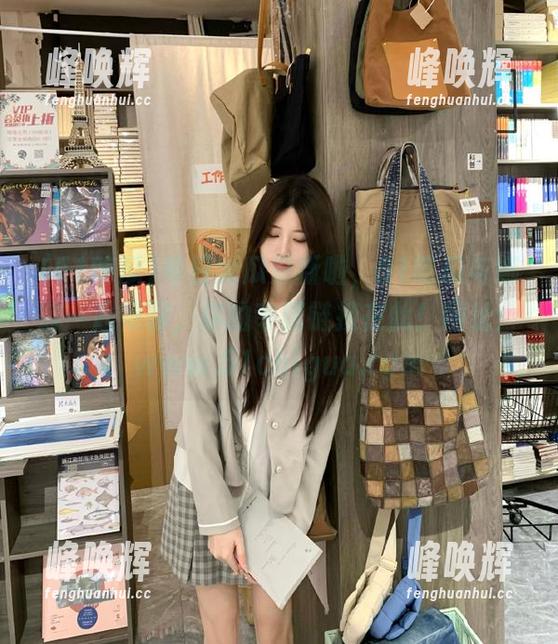 51吃瓜 每日大瓜更新啦,51吃瓜与娜娜一起畅聊,你的专属链接在此!网址:www.51chigua.com