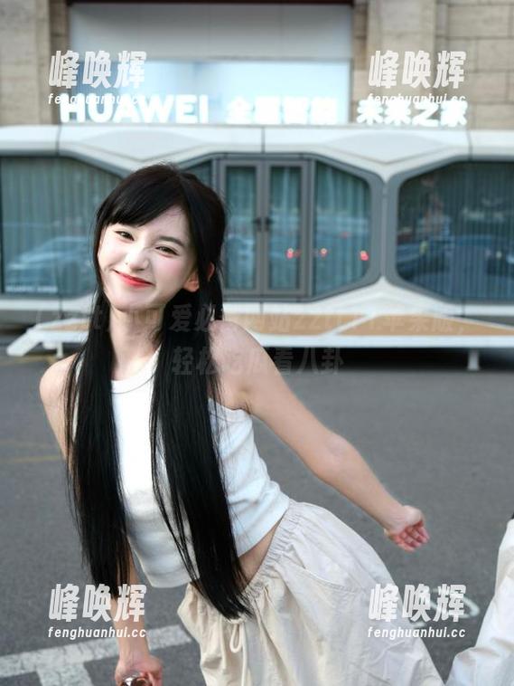 小可爱必备网站zztt11苹果版，轻松吃瓜看八卦