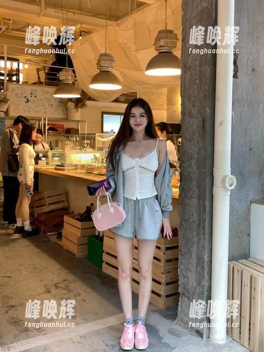 五一吃瓜 五一吃瓜官网传送门:满足你的味蕾,尽享吃瓜乐趣的最佳平台