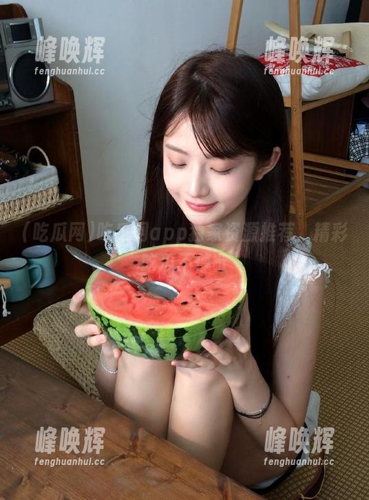 吃瓜网app独家资源推荐，精彩吃瓜不停歇