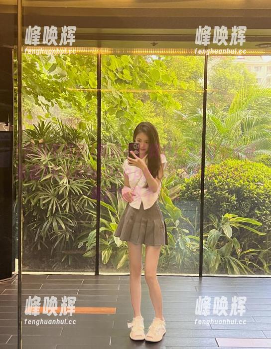 黑料不打烊 黑料不打烊tttzzz万篇长征肾虚18连在线iOSapp,陪我追星吃瓜,黑料爆料不停歇