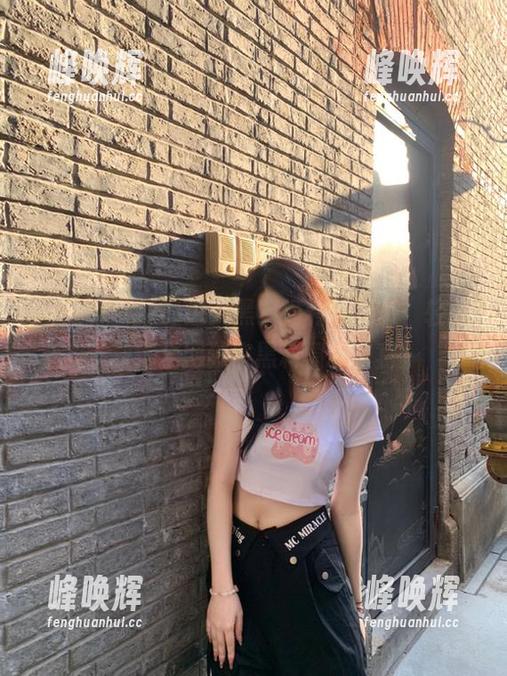 进入黑料福利社网页，轻松获得全网独家黑料福利盛宴