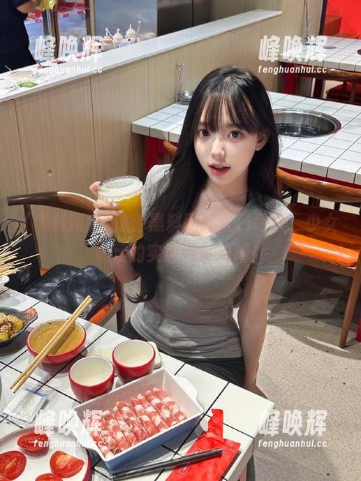 追踪黑料网红入口网页，少女最爱的实时八卦现场！